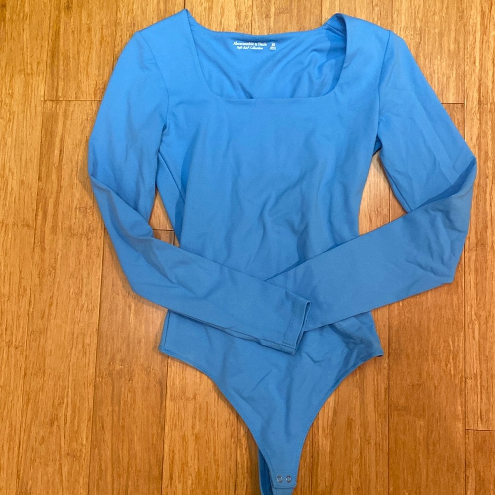 Abercrombie and Fitch soft A&F collection xs